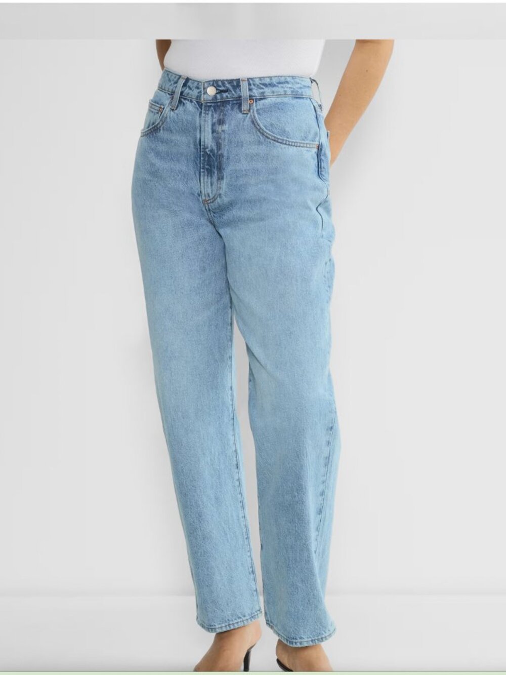 ARITZIA/DENIM FORUM | THE MARLO CURVE-FIT HI-RISE LOOSE JEAN | SIZE 28 - Picture 3 of 11